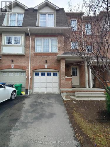 35 - 3030 BREAKWATER COURT  Mississauga, ON L5B 4N7