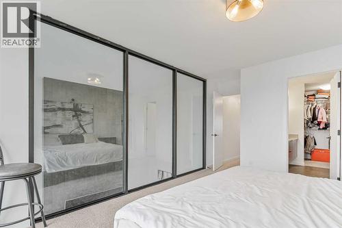 668 Aquitania Boulevard W, Lethbridge, AB - Indoor Photo Showing Bedroom