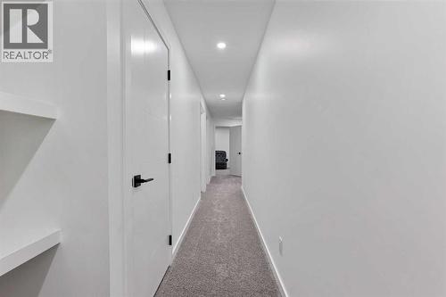 668 Aquitania Boulevard W, Lethbridge, AB - Indoor Photo Showing Other Room