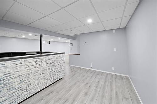 138 Donan St, Winnipeg, MB 