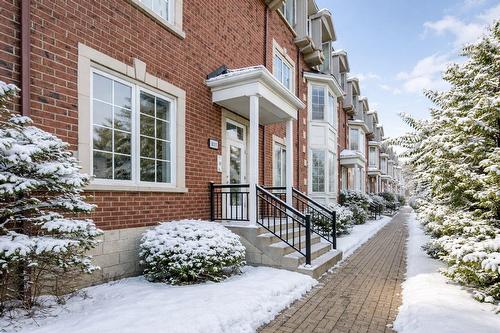 304-2177 Boul. Thimens  Montréal (Saint-Laurent), QC H4R 0E6