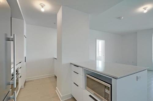 Kitchen - 1908-60 Rue De L'Éclipse, Brossard, QC - Indoor