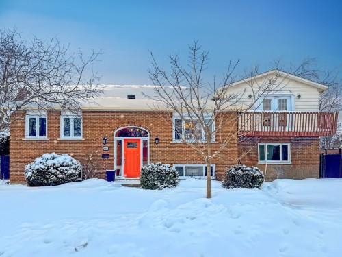 991 Rue De Courcelle  Boucherville, QC J4B 6K2