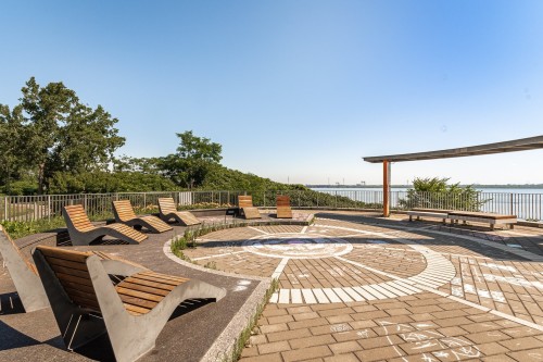 Expédition (porte/quai) - 257 Rue De La Rotonde, Montréal (Verdun/Île-Des-Soeurs), QC - Outdoor