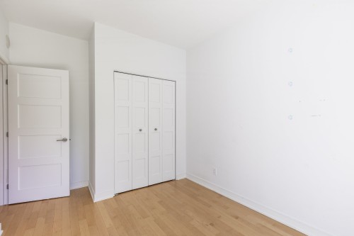 Chambre à coucher - 257 Rue De La Rotonde, Montréal (Verdun/Île-Des-Soeurs), QC - Indoor Photo Showing Other Room