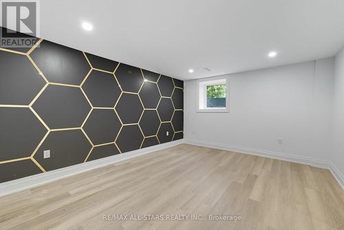 29 Patrick Drive, Aurora, ON - Indoor Photo Showing Other Room