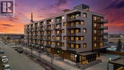 402, 8370 Broadcast Avenue SW  Calgary, AB T3H 6L3