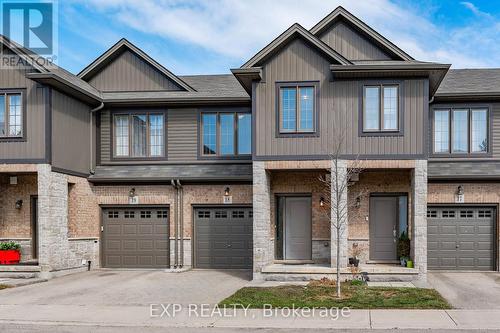 18 - 377 GLANCASTER ROAD  Hamilton, ON L9G 0G4