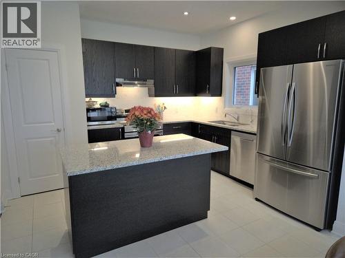 293 Chokecherry Crescent, Waterloo, ON - Indoor Photo Showing Kitchen With Stainless Steel Kitchen With Upgraded Kitchen