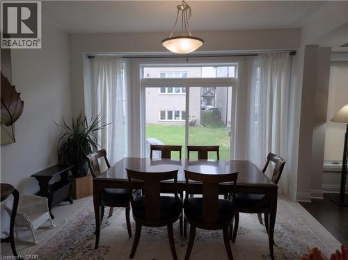 293 Chokecherry Crescent, Waterloo, ON - Indoor Photo Showing Dining Room