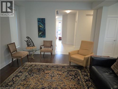 293 Chokecherry Crescent, Waterloo, ON - Indoor Photo Showing Living Room