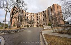 2003 - 714 THE WEST MALL  Toronto, ON M9C 4X1