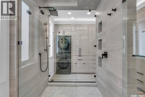 428 Woolf Bend, Saskatoon, SK - Indoor Photo Showing Bathroom