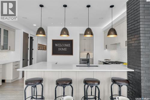 428 Woolf Bend, Saskatoon, SK - Indoor Photo Showing Kitchen With Upgraded Kitchen