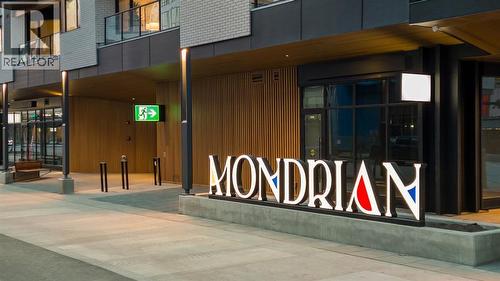 213, 8230 Broadcast Avenue SW  Calgary, AB T3H 6L3