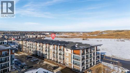 211, 10 Walgrove Walk SE  Calgary, AB T2X 4E3