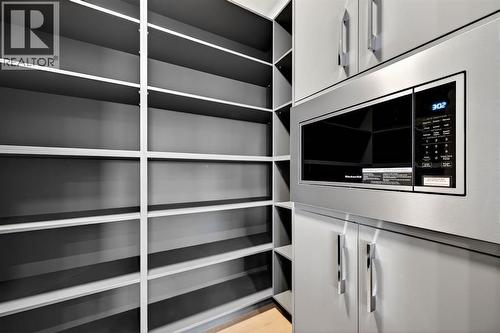 93 Walgrove Bay Se, Calgary, AB - Indoor With Storage