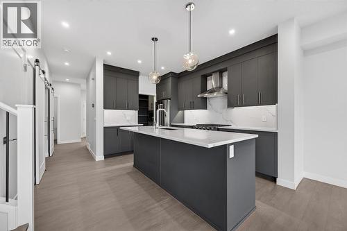 93 Walgrove Bay Se, Calgary, AB - Indoor Photo Showing Kitchen With Upgraded Kitchen