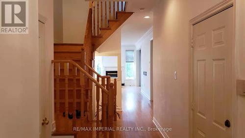 25 Ruby Crescent, Richmond Hill, ON - Indoor Photo Showing Other Room