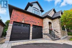 7 OS JAMES HUNT COURT  Uxbridge, ON L9P 0E3