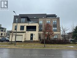 401 - 399 BAYROSE DRIVE W Ottawa, ON K2J 5W3