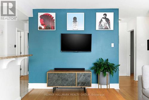 907 Innswood Drive, Ottawa, ON - Indoor Photo Showing Other Room