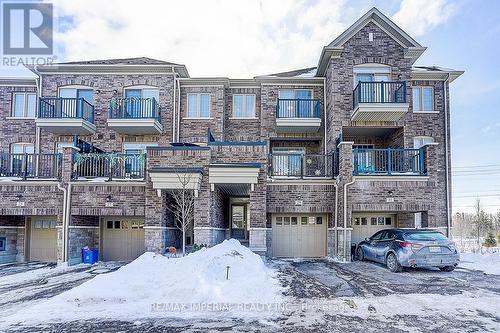 29 KINGFISHER WAY  Whitby, ON L1P 0K3