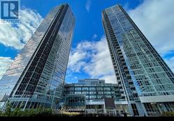 701 - 2916 HIGHWAY 7 ROAD  Vaughan, ON L4K 0K6