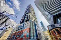 3213 - 7 GRENVILLE STREET  Toronto, ON M4Y 1A1