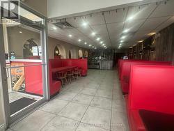 5991 LUNDY'S LANE  Niagara Falls, ON L2G 1T2