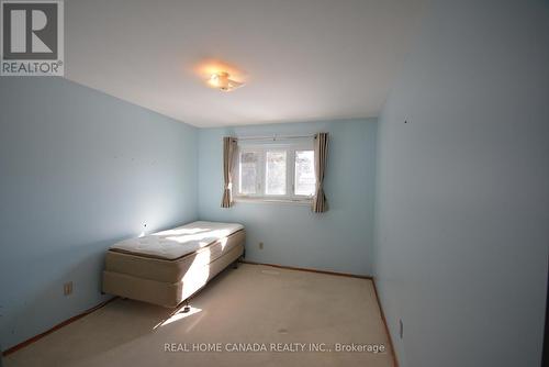 1463 Glen Rutley Circle, Mississauga, ON - Indoor Photo Showing Bedroom