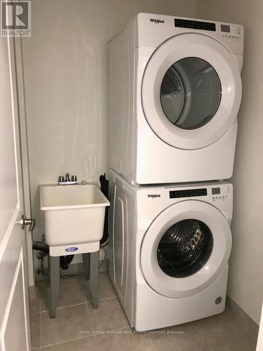 36 - 40 Zinfandel Drive, Hamilton, ON - Indoor Photo Showing Laundry Room