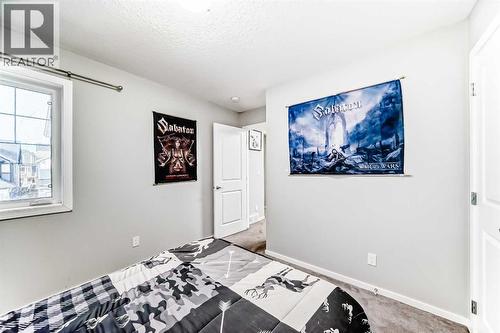 325 Sundown View, Cochrane, AB - Indoor