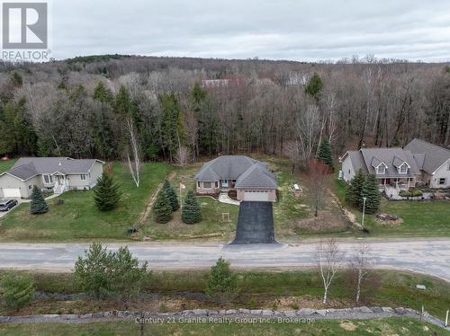 117 HALBIEM CRESCENT  Dysart Et Al (Dysart), ON K0M 1S0