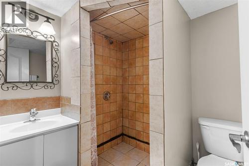 11 Robertson Road, Lanigan, SK - Indoor Photo Showing Bathroom