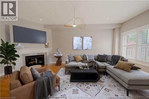 5918 Bassinger Place, Mississauga, ON - Indoor Photo Showing Living Room With Fireplace