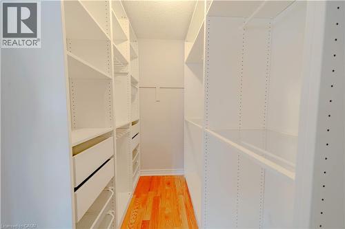 5918 Bassinger Place, Mississauga, ON - Indoor