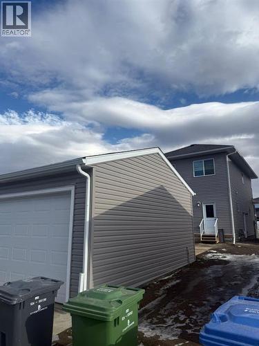 157 Dawson Wharf View, Chestermere, AB - Outdoor