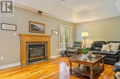 1329 Clarkson Road N, Mississauga, ON - Indoor Photo Showing Living Room With Fireplace