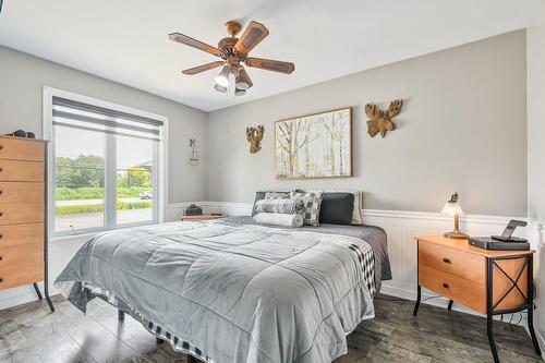 Chambre à coucher principale - 300 Route 335, Saint-Lin/Laurentides, QC - Indoor Photo Showing Bedroom