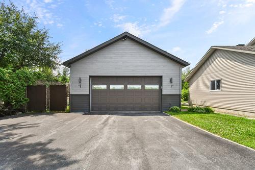 Garage - 300 Route 335, Saint-Lin/Laurentides, QC - Outdoor