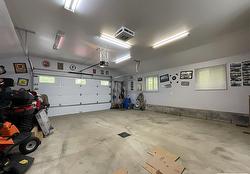 Garage - 