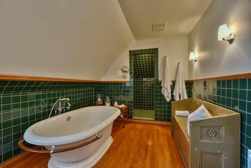 Salle de bains - 24 Ch. De Bayon, Lorraine, QC - Indoor Photo Showing Bathroom