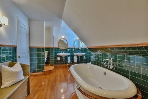 Salle de bains - 24 Ch. De Bayon, Lorraine, QC - Indoor Photo Showing Bathroom