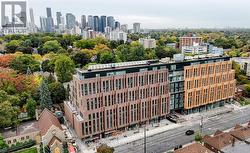 520 - 1720 BAYVIEW AVENUE  Toronto, ON M4G 3C4