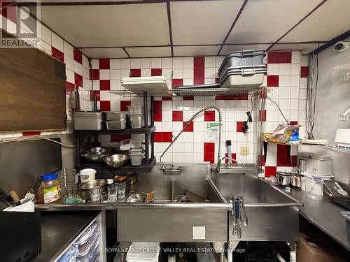 1443 Main Street E, Hamilton, ON 