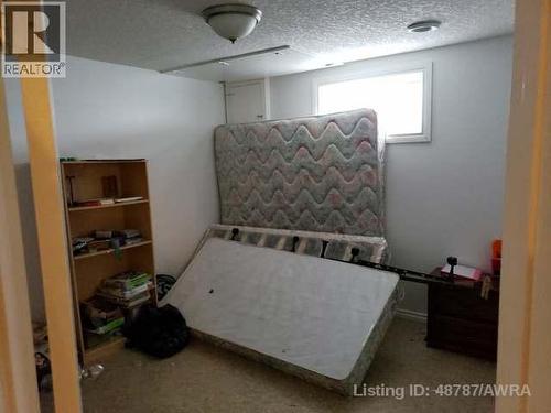 10850 98 Ave, Grande Cache, AB - Indoor