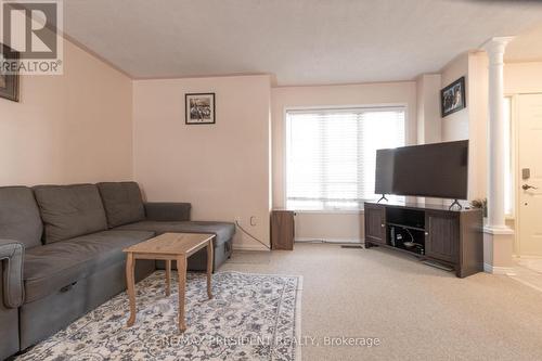 2957 Jackson Drive, Burlington, ON - Indoor Photo Showing Living Room