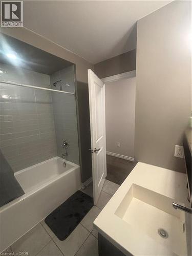 1890 Rymal Road E, Hamilton, ON - Indoor Photo Showing Bathroom