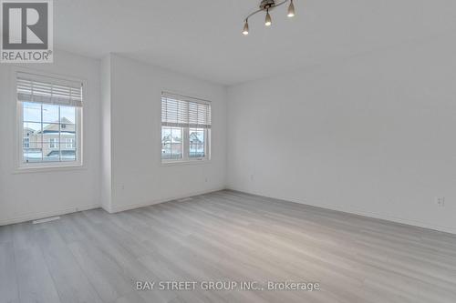 3196 Tim Dobbie Drive, Burlington, ON - Indoor Photo Showing Other Room